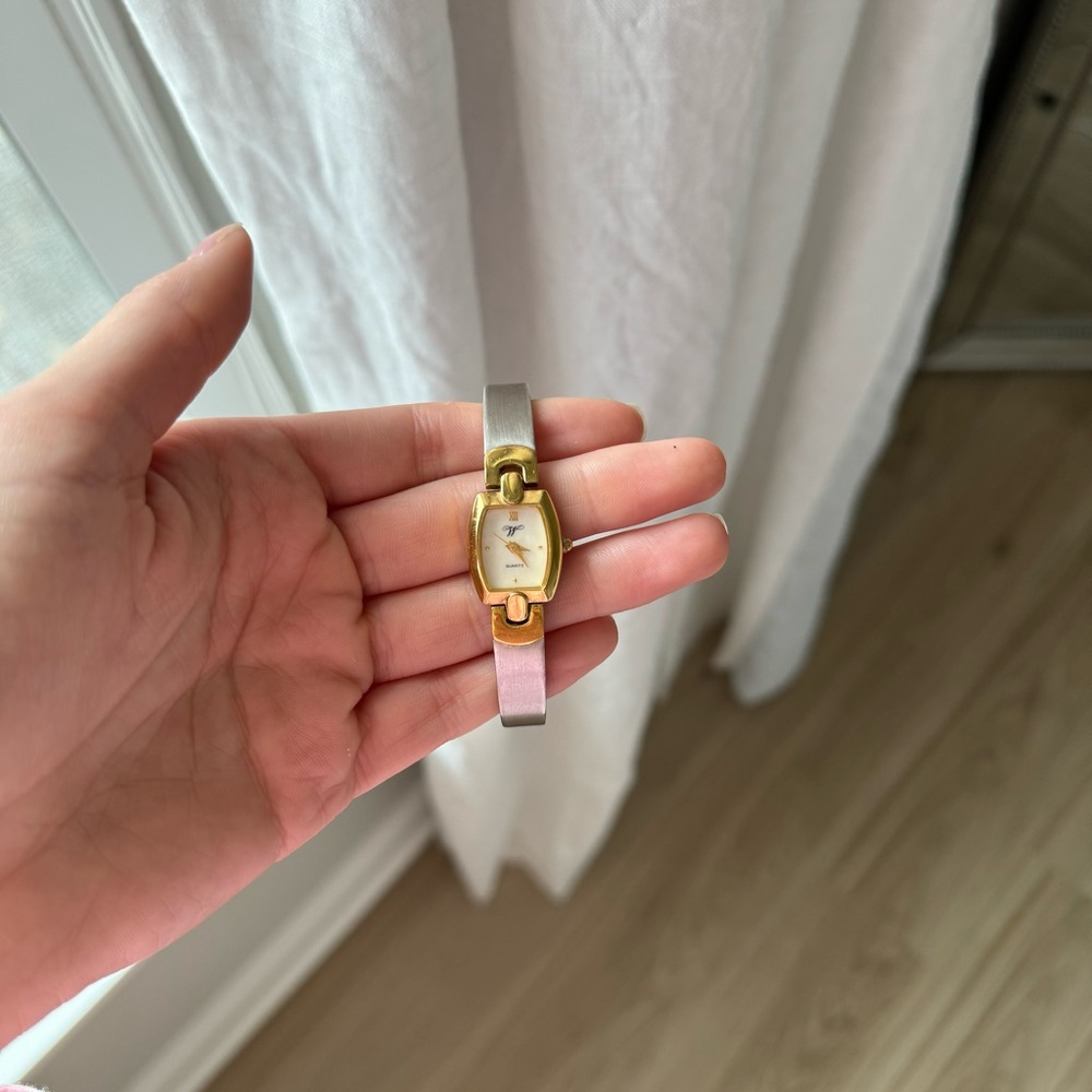 Vintage quartz two-toned watch